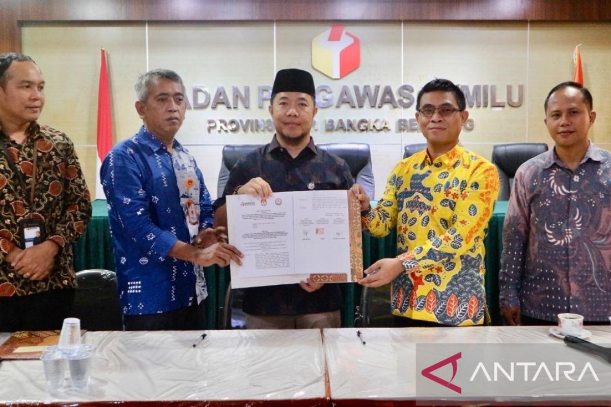 Bawaslu, KPU dan KPID Babel tandatangani SKB gugus tugas pengawasan iklan kampanye Pilkada 2024