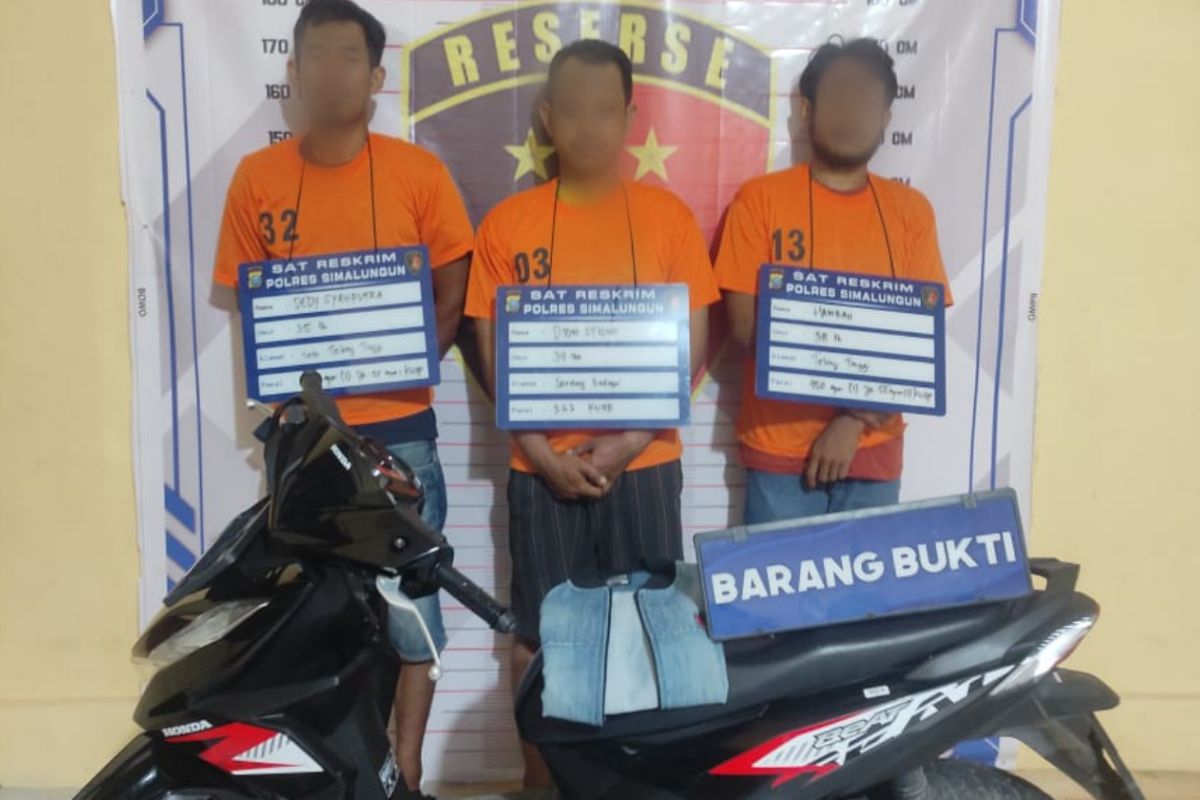 Polres Simalungun tangkap pelaku pencurian motor dan dua penadah