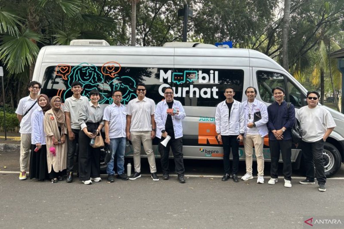 Relawan Ridwan Kamil luncurkan Mobil Curhat