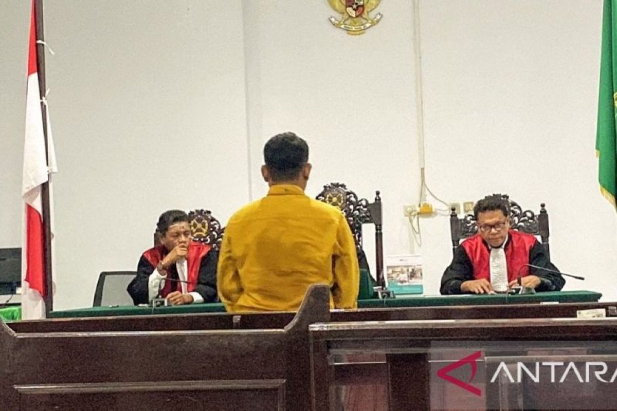PN Ambon vonis terdakwa pencemaran nama baik satu tahun  penjara