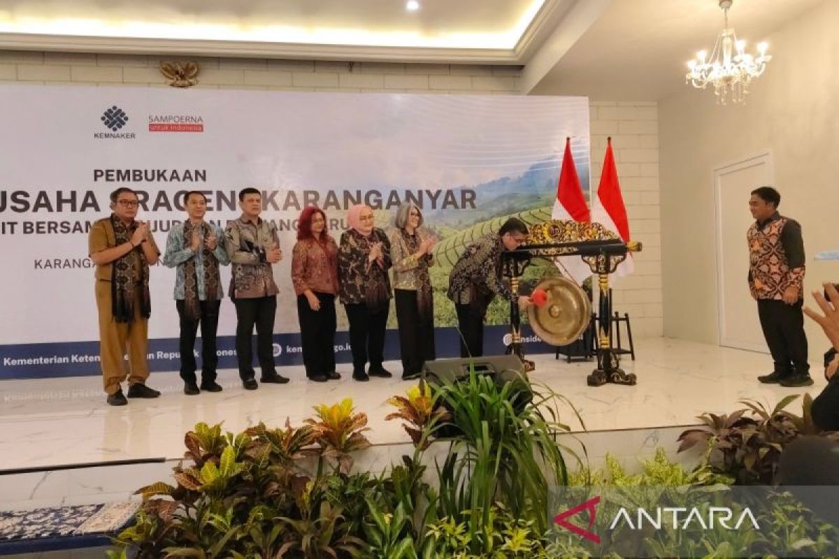 Menaker nyatakan pemerintah gandeng swasta tekan angka pengangguran dampak PHK