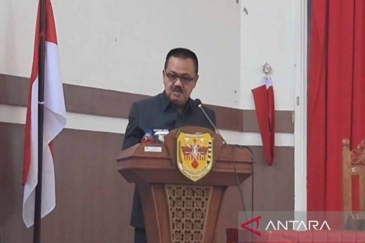 Pemkab sampaikan Raperda APBD Gumas 2025, berikut jabarannya