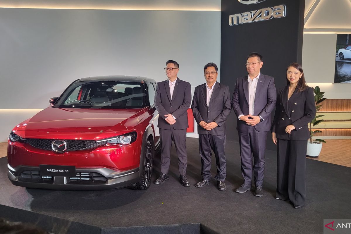 Spesifikasi hingga fitur SUV listrik Mazda MX-30
