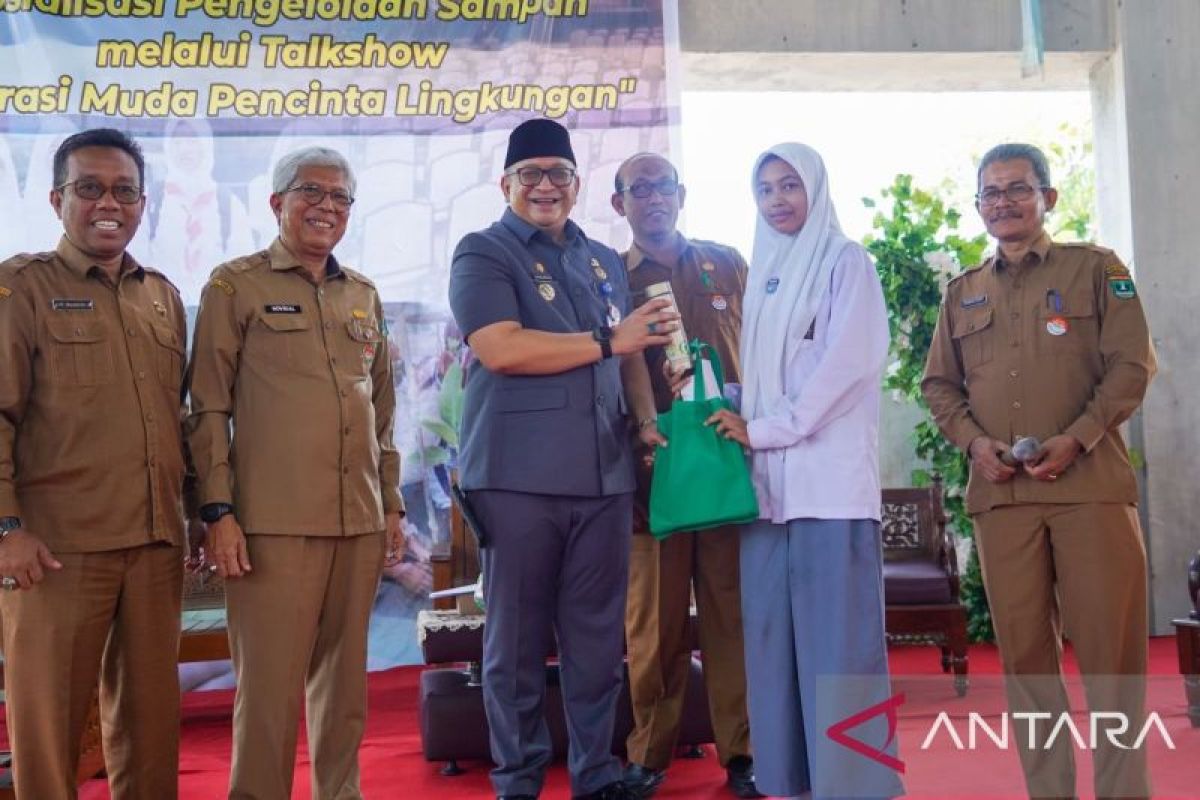 Talk Show Pecinta Lingkungan, Andree Algamar Ajak Generasi Muda Lestarikan Lingkungan