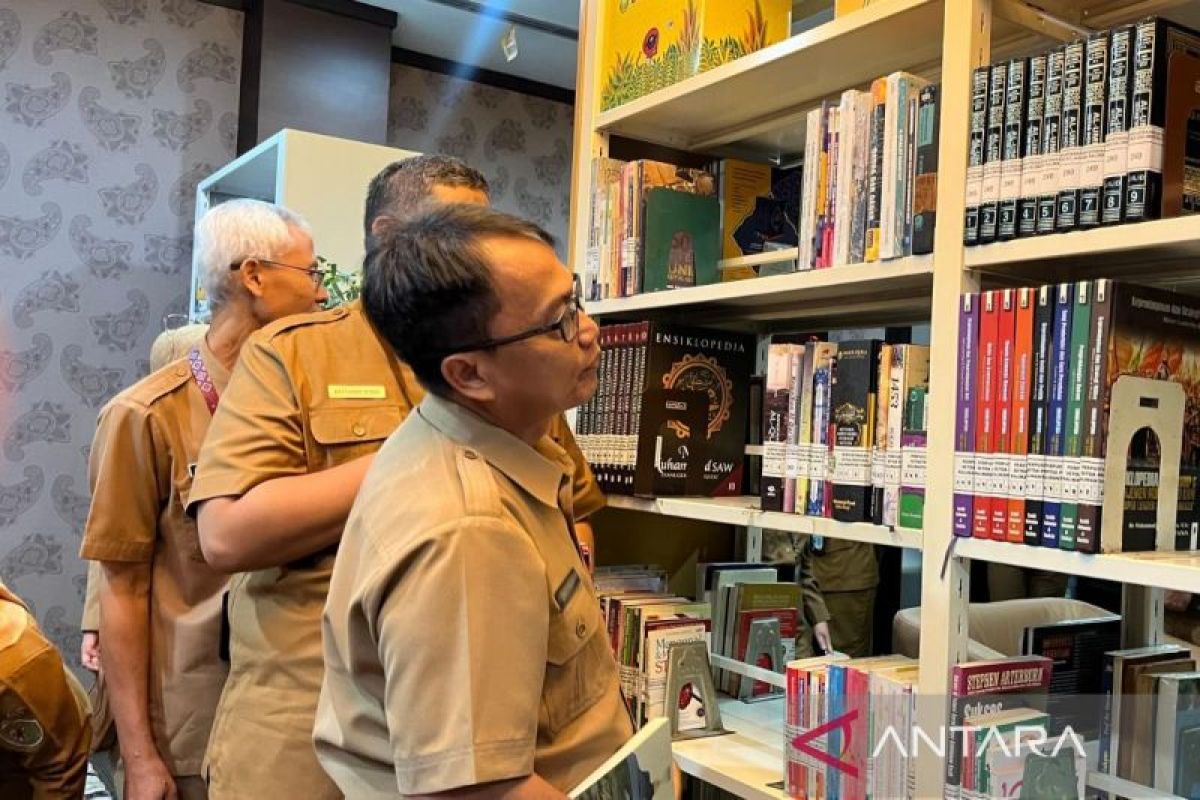 Pemprov Kaltim luncurkan pojok baca  Gerai Pinter di kantor setda