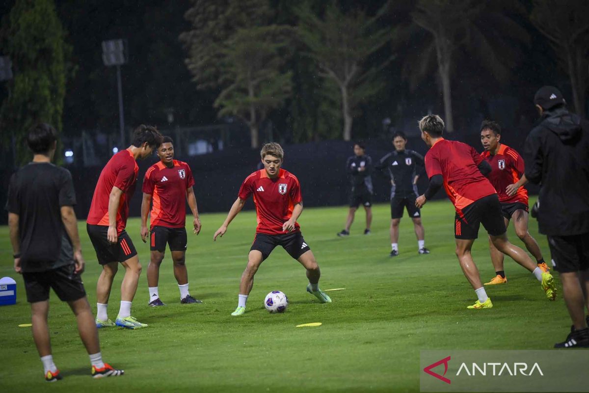 Pemain Jepang latihan perdana di GBK
