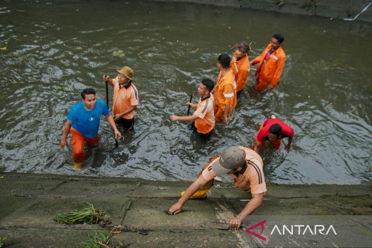 Pemkot Medan apresiasi aksi bersih sungai libatkan ratusan polisi