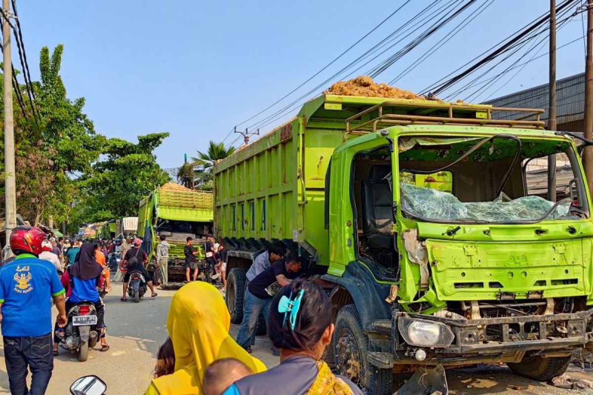 Pembatasan aktivitas truk tambang PIK di Tangerang diperpanjang