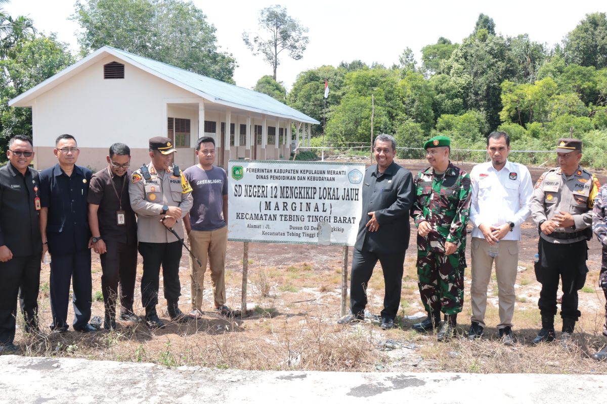 Kapolres periksa TPS yang rawan di Kepulauan Meranti