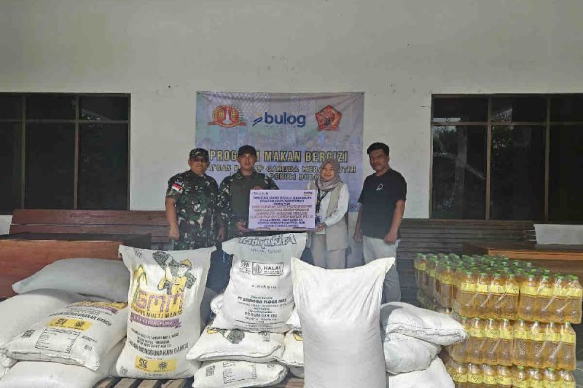 Bulog salurkan bantuan untuk program makan bergizi di Merauke