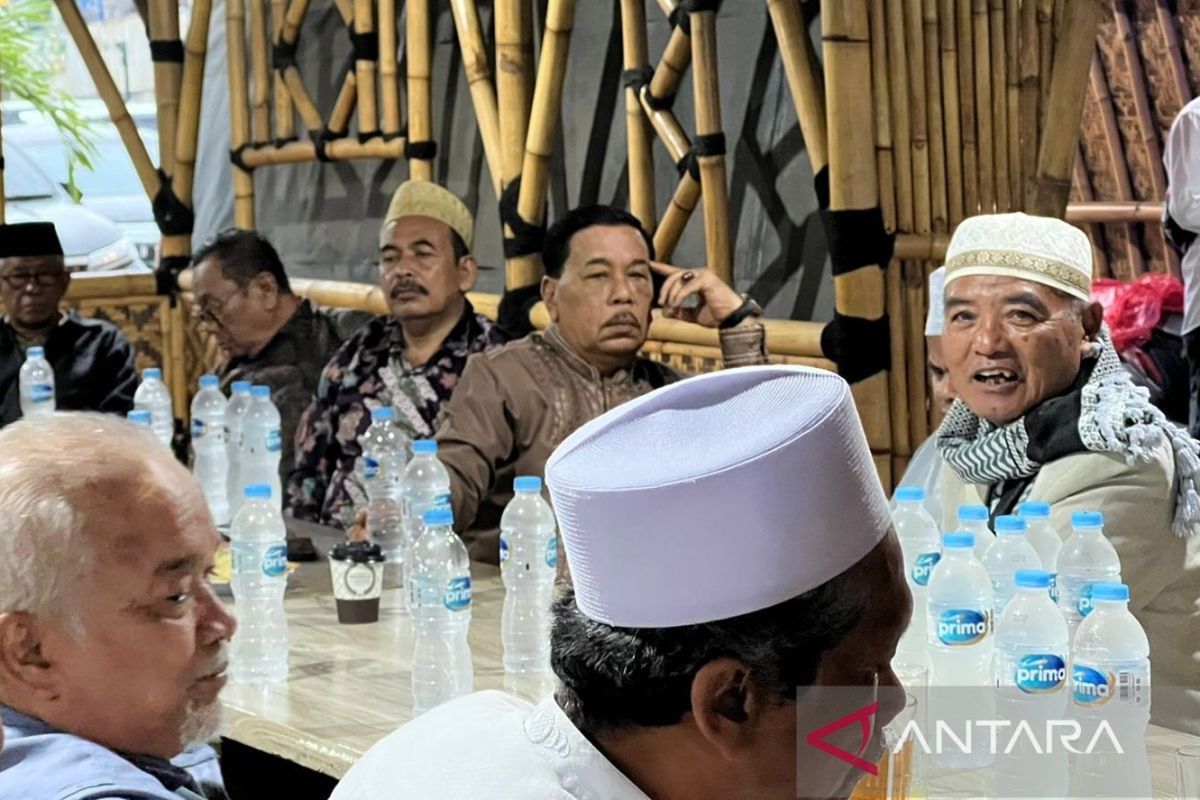 Tokoh masyarakat dan alim ulama Bekasi dukung Dani-Romli