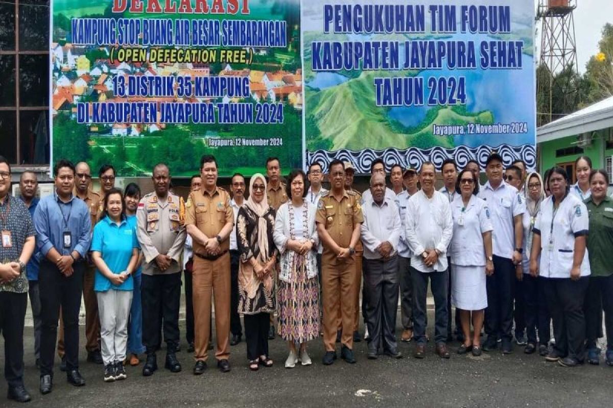 Dinkes Jayapura deklarasi stop buang air besar sembarangan di 35 kampung