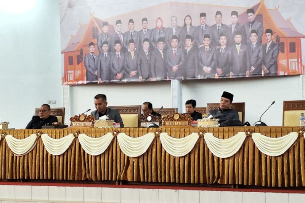 Fraksi DPRD Seruyan sepakat pembahasan Raperda APBD 2025 berlanjut