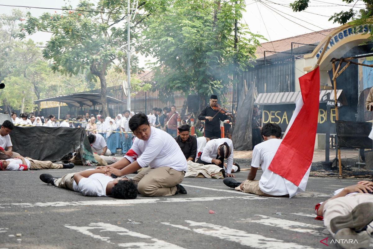 Sekolah di Surabaya tampilkan drama kolosal perjuangan 10 November