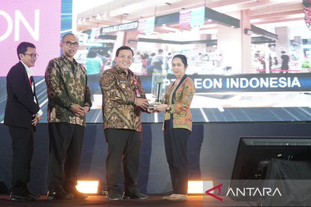 Pemkab Bogor tebar penghargaan bagi para wajib pajak yang taat bayar tepat waktu