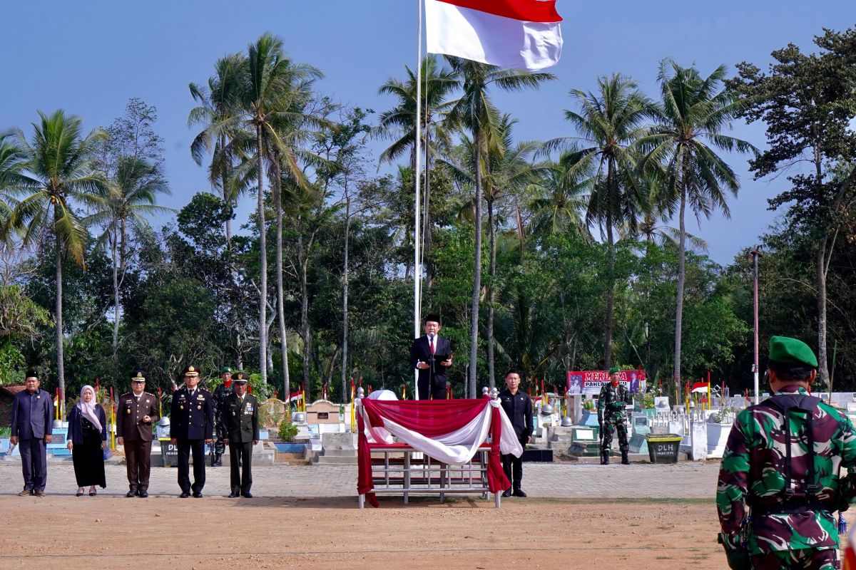 Daftar hari-hari besar Nasional di bulan Desember 2024