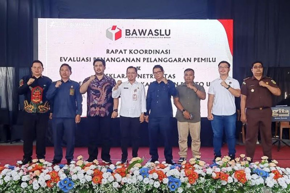 Bawaslu Barut sebut netralitas kades dan lurah sangat diperlukan