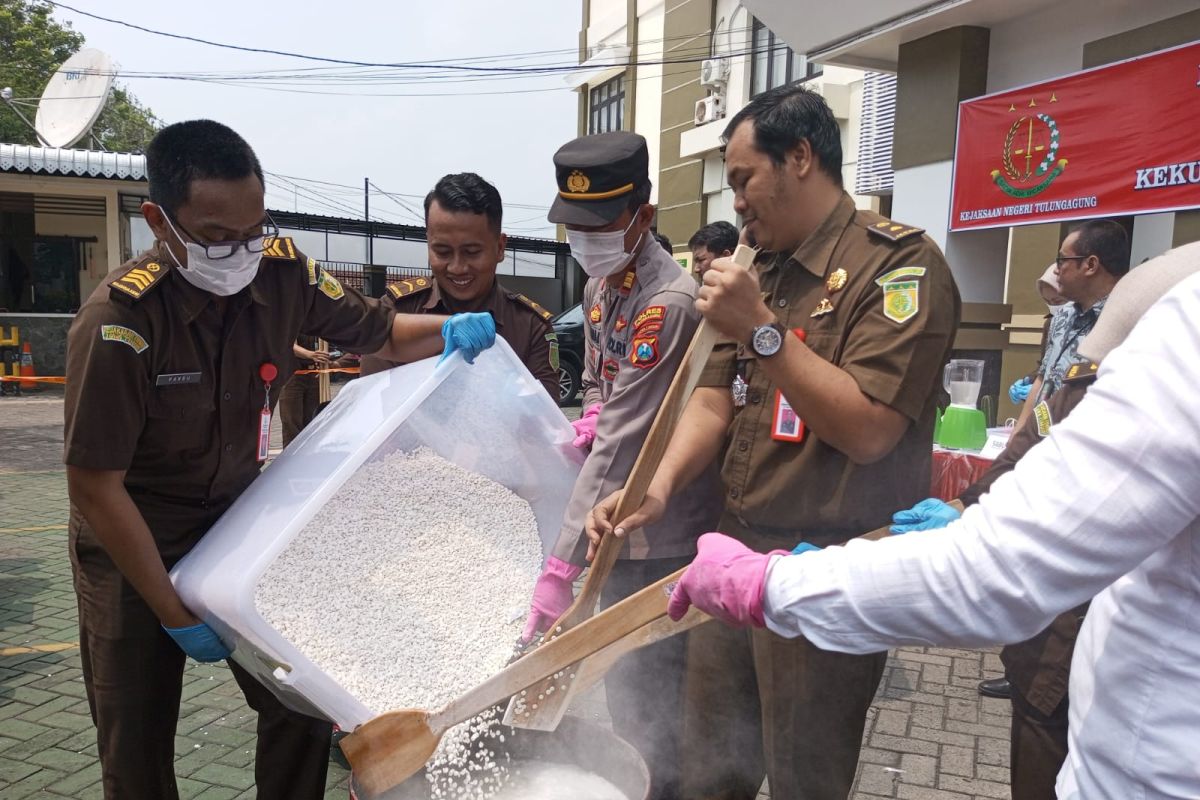 Kejari Tulungagung musnahkan barang bukti 181 kasus narkoba