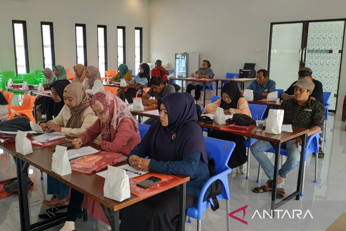 Pemerintah Bangka Barat latih pelaku IKM manajemen usaha