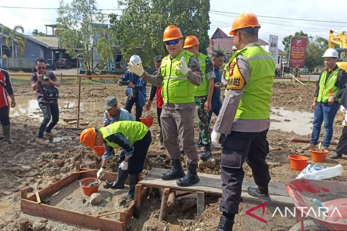 Kapuas Hulu bangun ruang terbuka hijau dari dana reboisasi