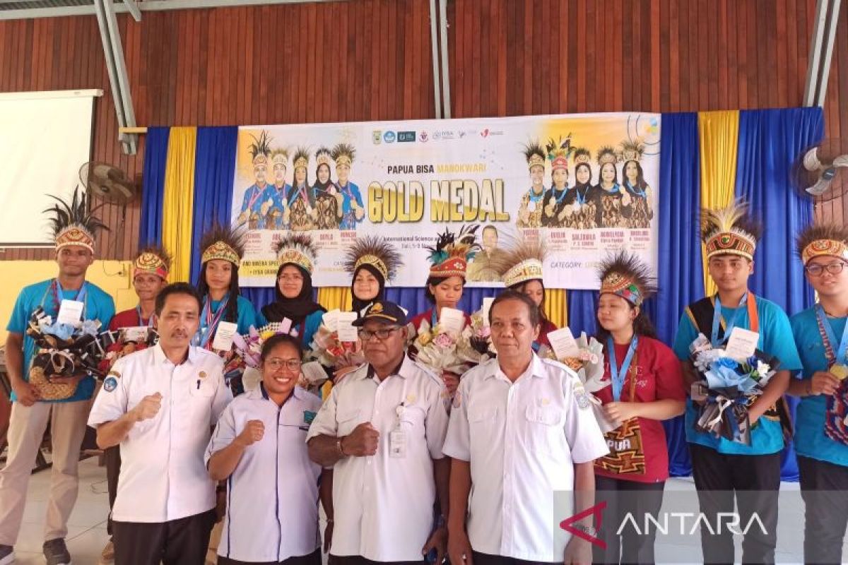 SMA Negeri 1 Manokwari kirim 10 siswa ikuti kompetisi internasional