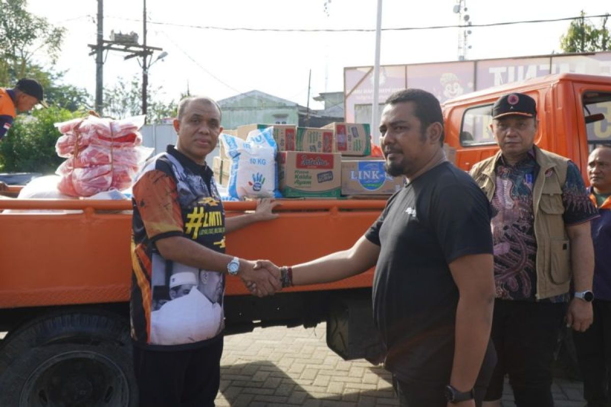 Pemkab Langkat berikan bantuan kepada warga terdampak banjir Tanjungpura