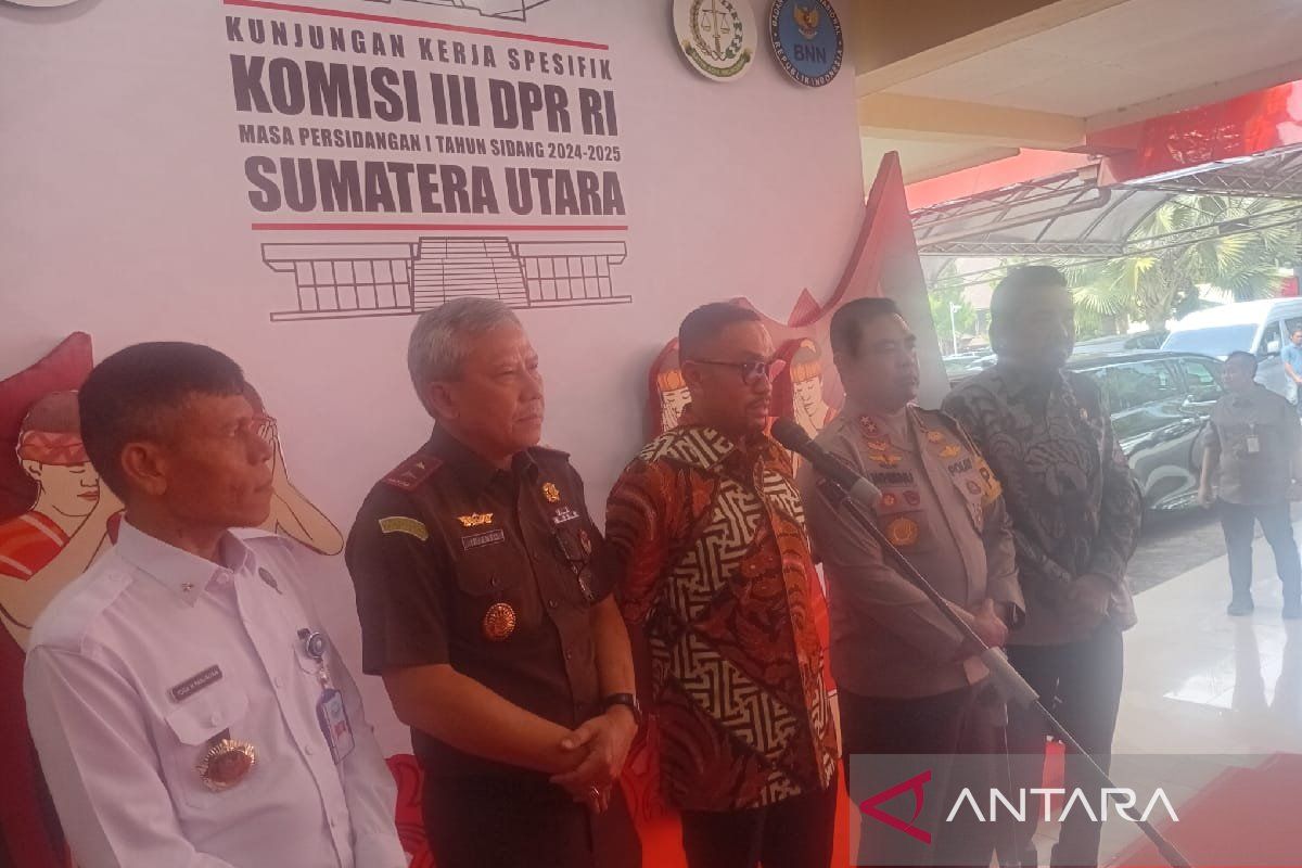 Komisi III DPR RI bahas judi daring saat kunjungan kerja ke Polda Sumut