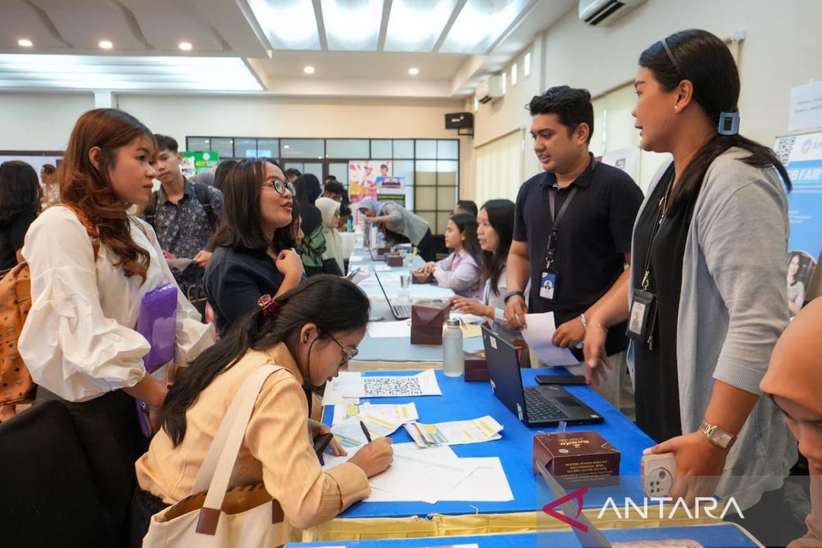 Disnaker-FISIP USU gelar "job fair" sediakan 444 lowongan kerja