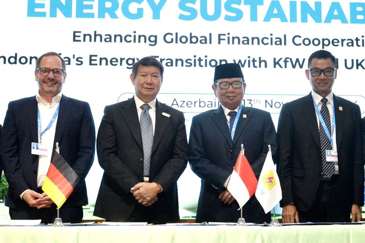 Special Envoy of Indonesia, Hashim Djojohadikusumo Attracts EUR 1,2 Billion of Green Funding in Electricity Sector at COP29