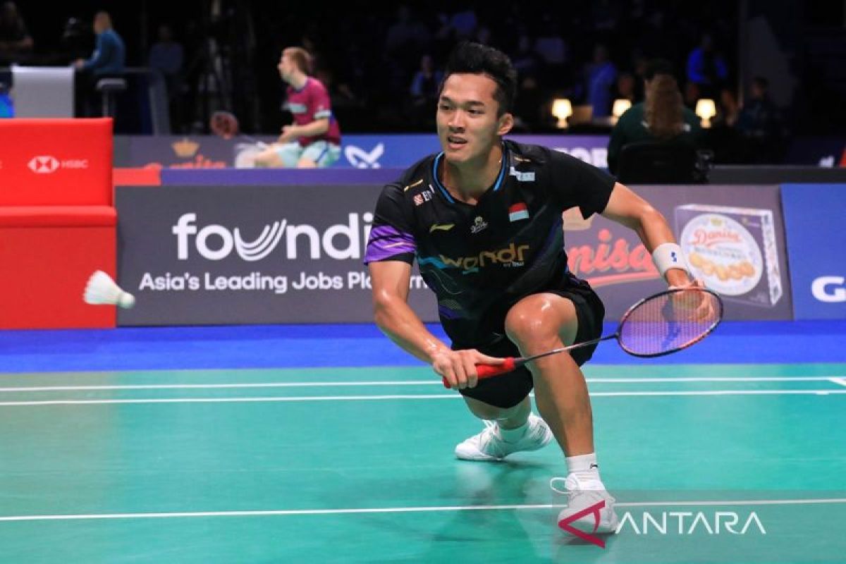 Jonatan telan kekalahan dramatis di semifinal Kumamoto Masters