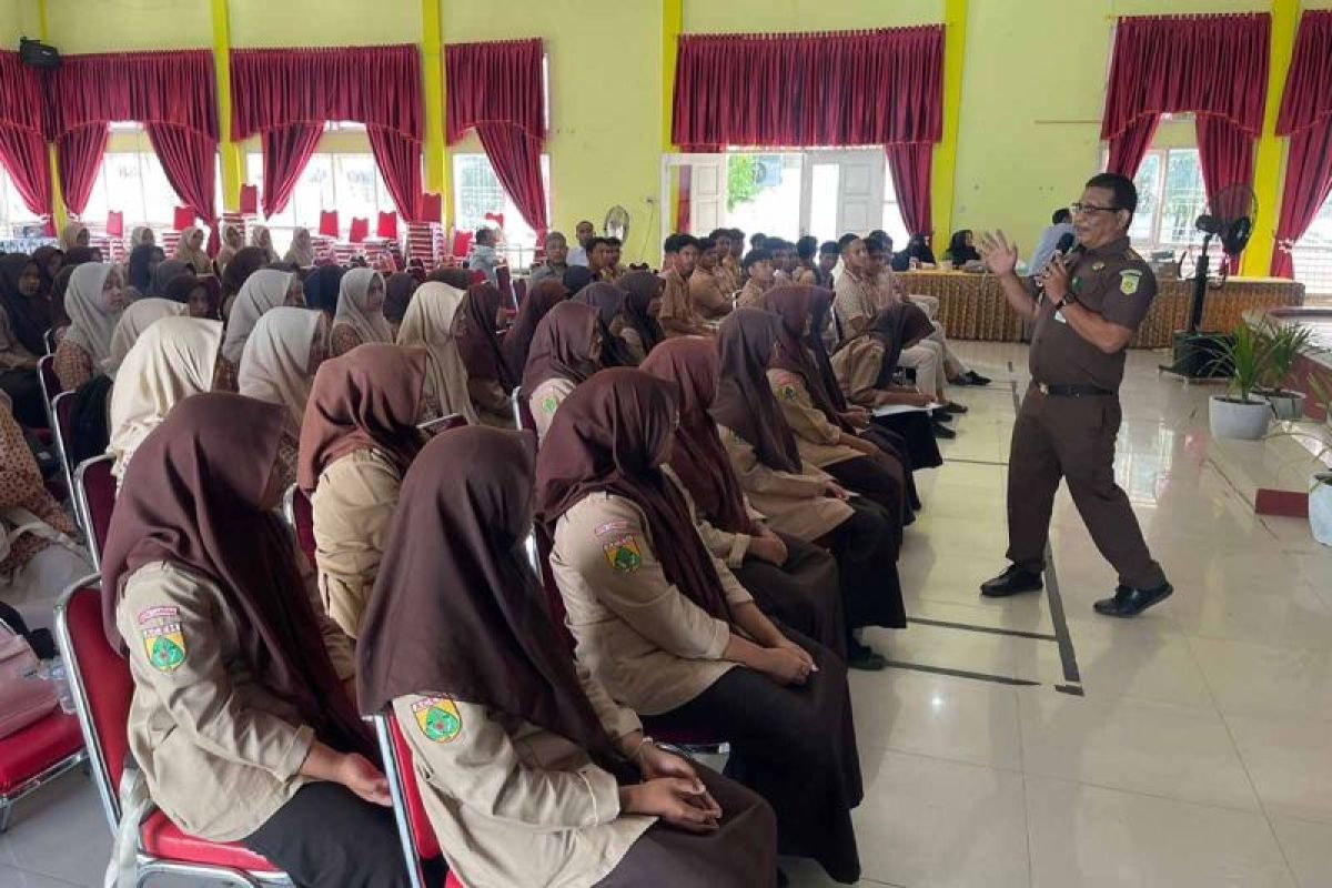 Cara Kejati Aceh cegah judi daring kepada pelajar