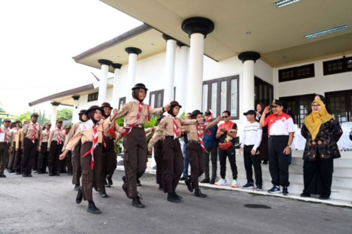 42 regu bersaing dalam lomba Gerak Jalan Indah di Kobar