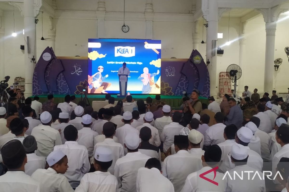 Menekraf Riefky Harsya luncurkan program kreasi di dayah Mudi Mesra Samalanga