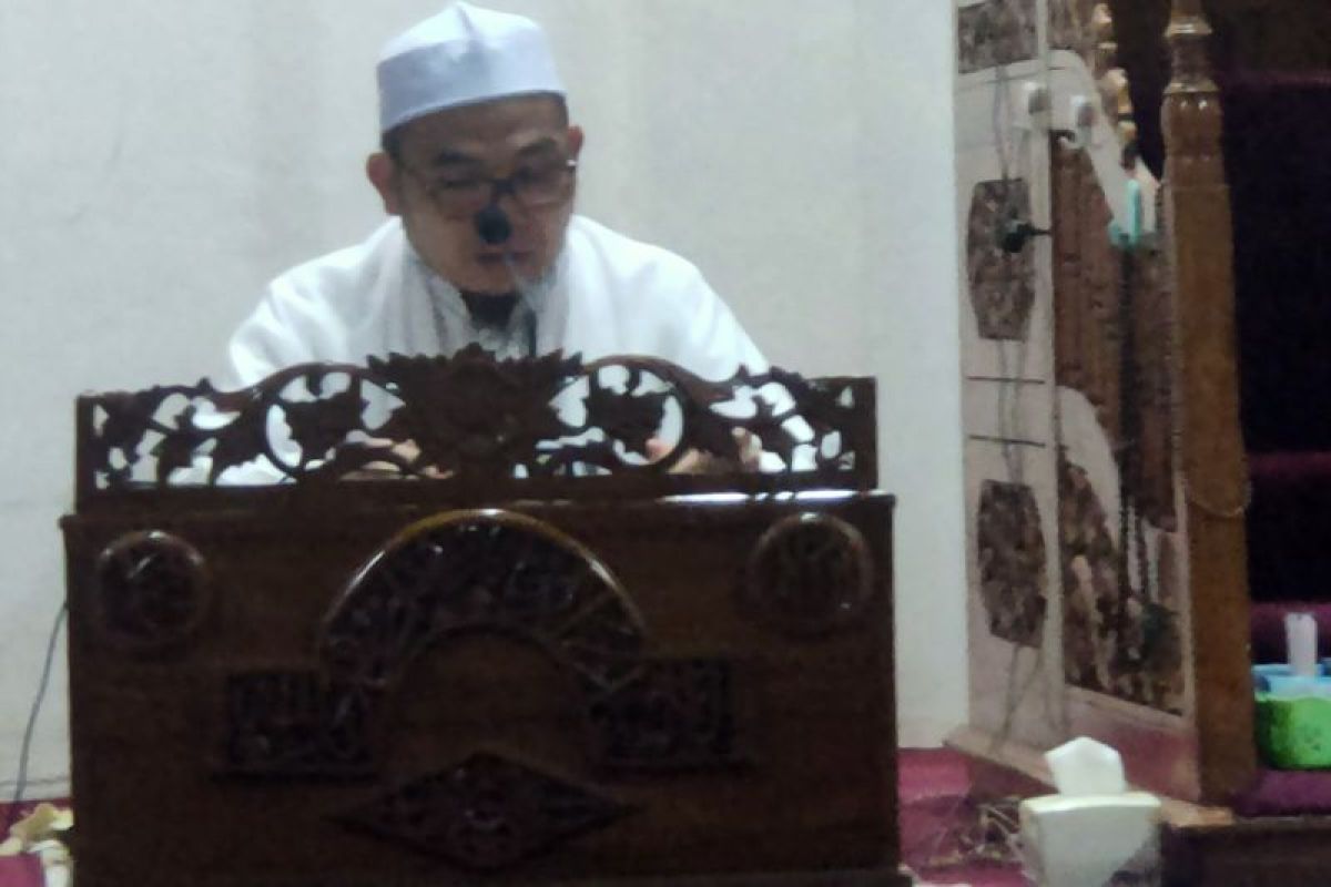 Ustadz H Ghazali ungkap sedekah dan sedekah jariah