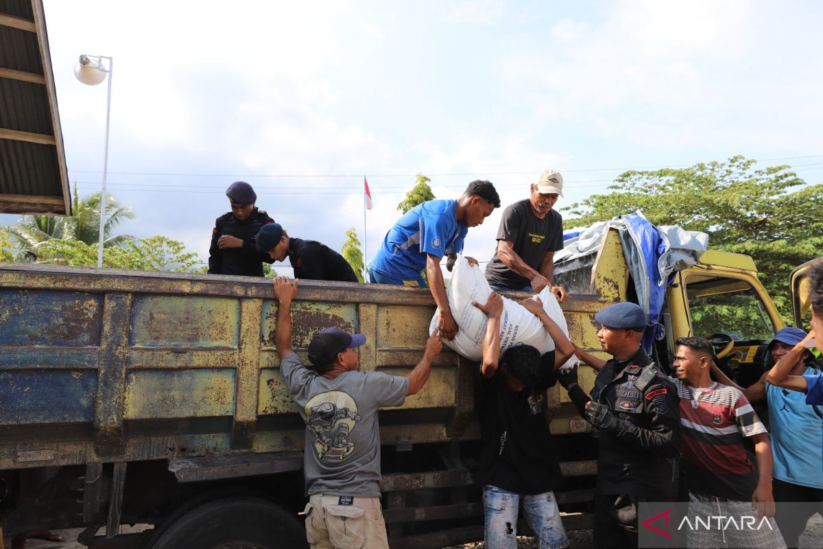 BNPB jamin kebutuhan pokok warga terisolasi akibat letusan Lewotobi