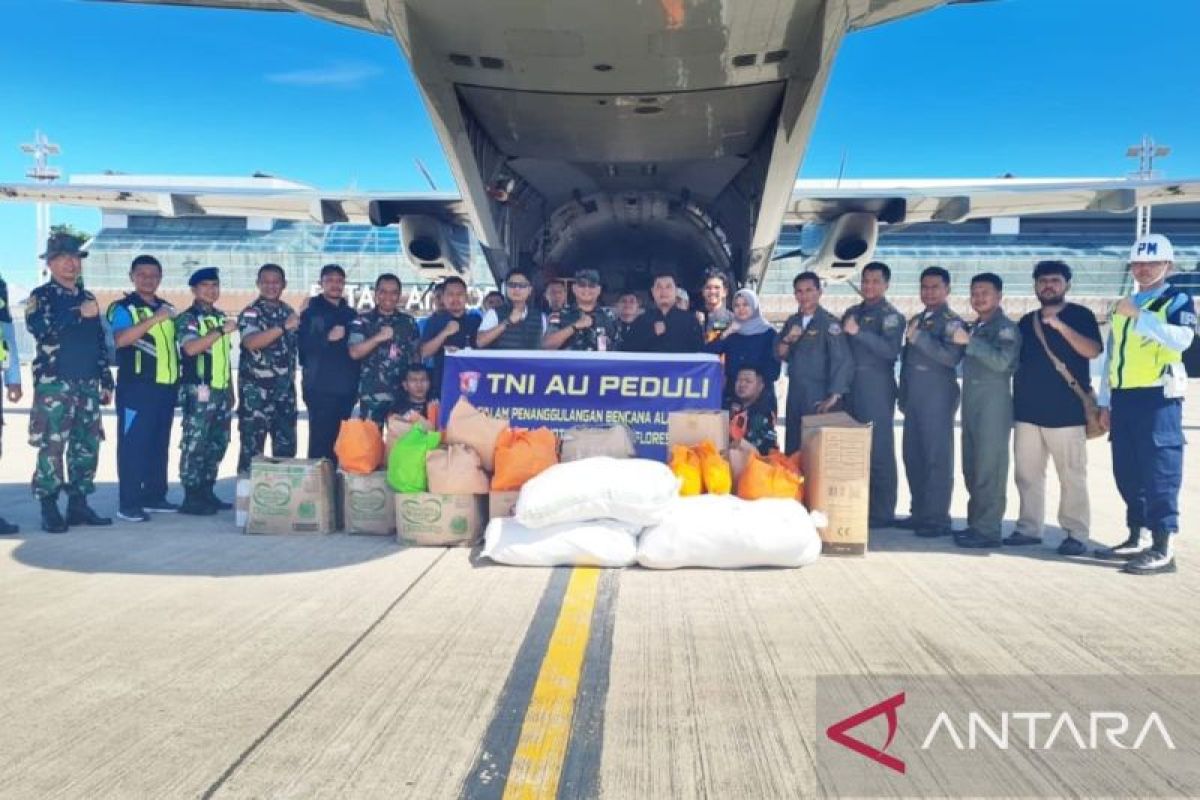 TNI AU siapkan pesawat angkut bantuan untuk korban erupsi Lewotobi