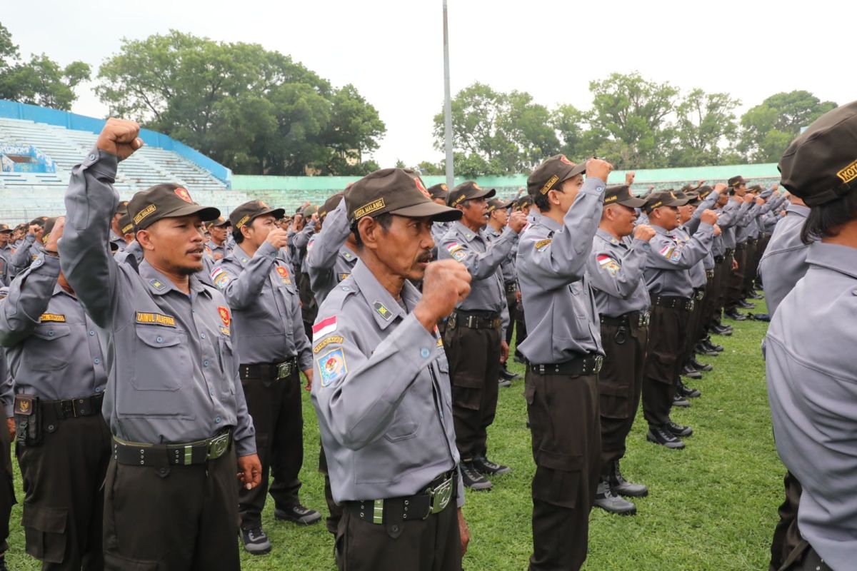 Pemkot Malang siagakan 2.364 satlinmas sebagai petugas keamanan TPS