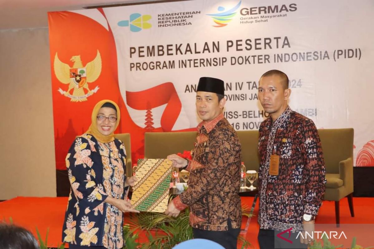 Tanjabbar terima 16 dokter program internship dokter Indonesia