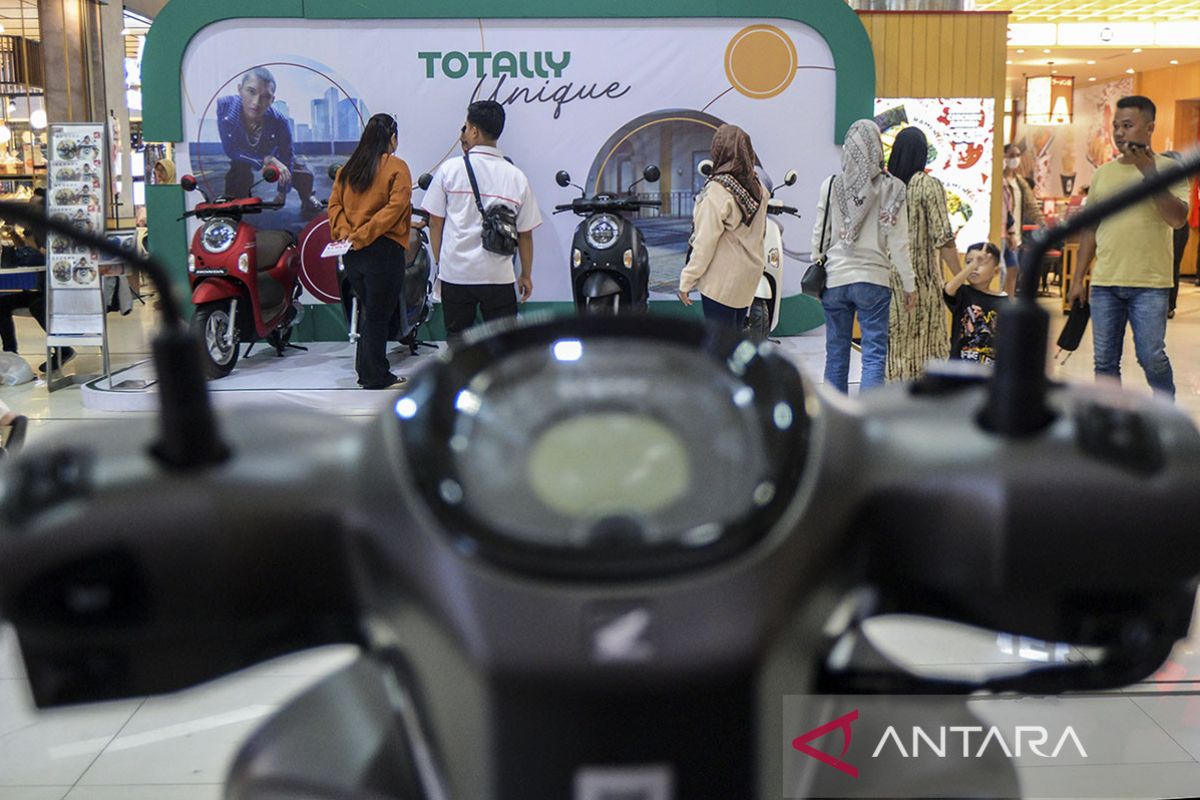 Target penjualan sepeda motor 2025