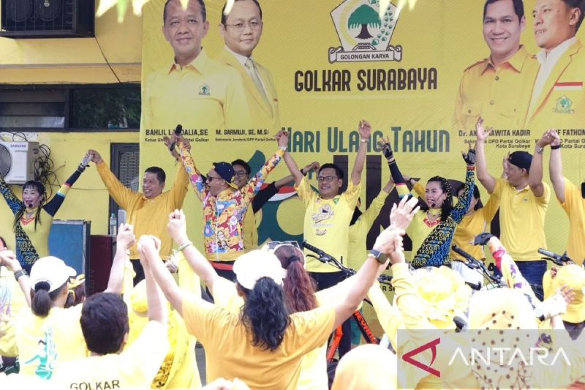 Golkar Surabaya dan warga sukseskan rekor MURI senam serentak Nasional