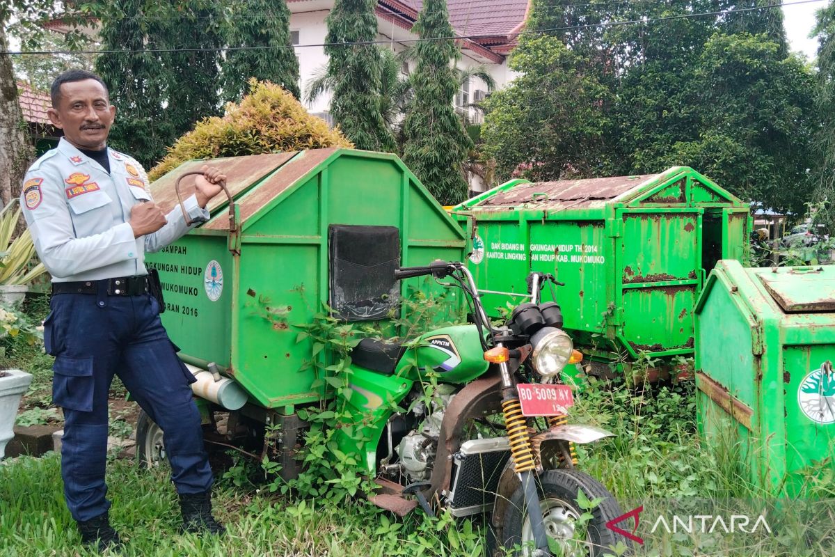 Mukomuko siapkan motor roda tiga untuk atasi sampah