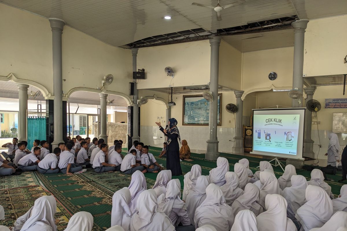 BPOM edukasi siswa di Aceh bijak gunakan antibiotik cegah resistensi