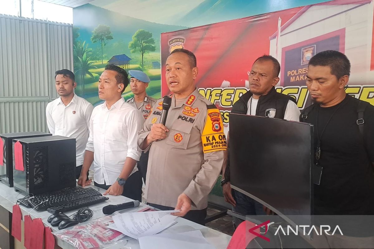 Polrestabes Makassar membongkar praktik judol omset ratusan juta