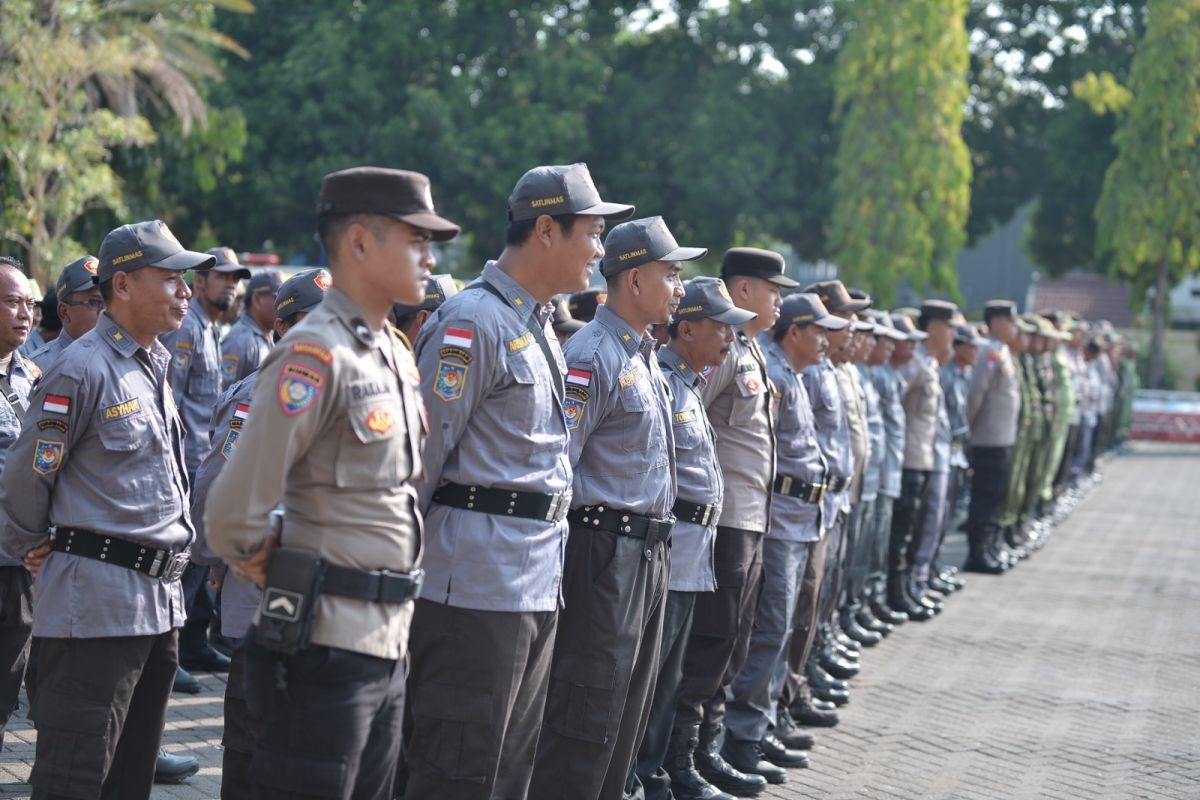 Kapolres Situbondo minta Linmas siapkan mental jelang pencoblosan