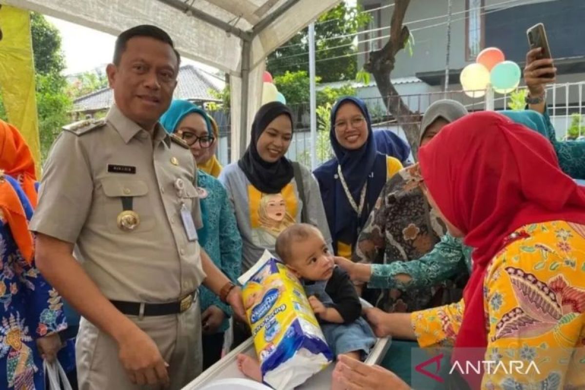 Tekan stunting, Jaksel edukasi orangtua tentang pola gizi seimbang