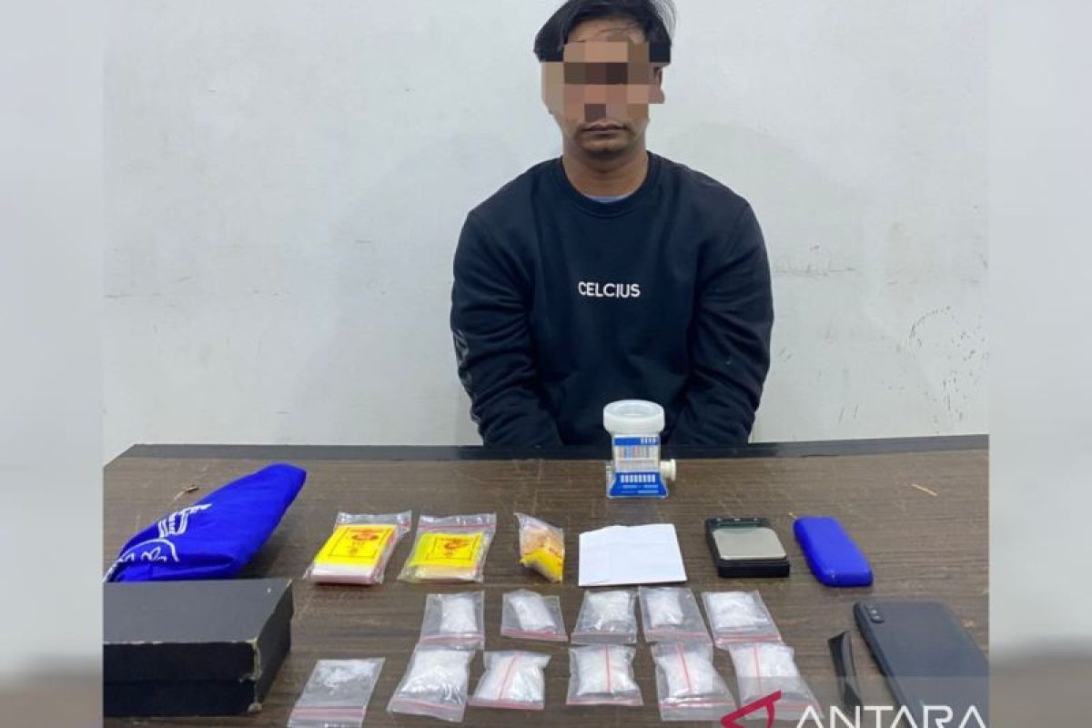 Ditresnarkoba Polda Babel amankan 11 paket sabu seberat 82,90 gram