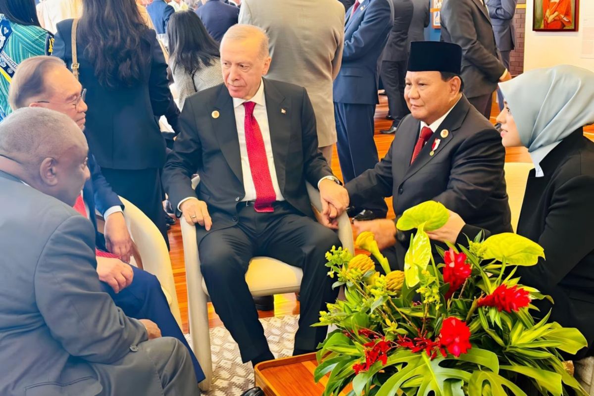 Momen keakraban Presiden Prabowo bersama pemimpin dunia di KTT G20 Brasil