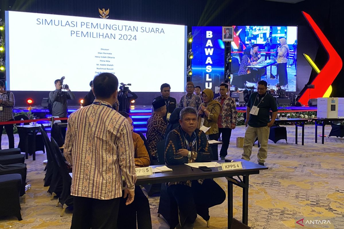 Bawaslu simulasikan pengawasan pemungutan suara Pilkada 2024