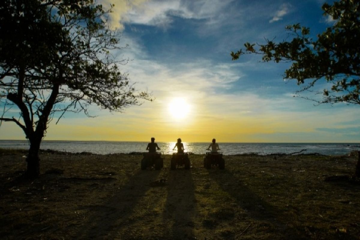 Libur natal dan tahun baru 2025 di Tanjung Lesung Beach dan Hotel