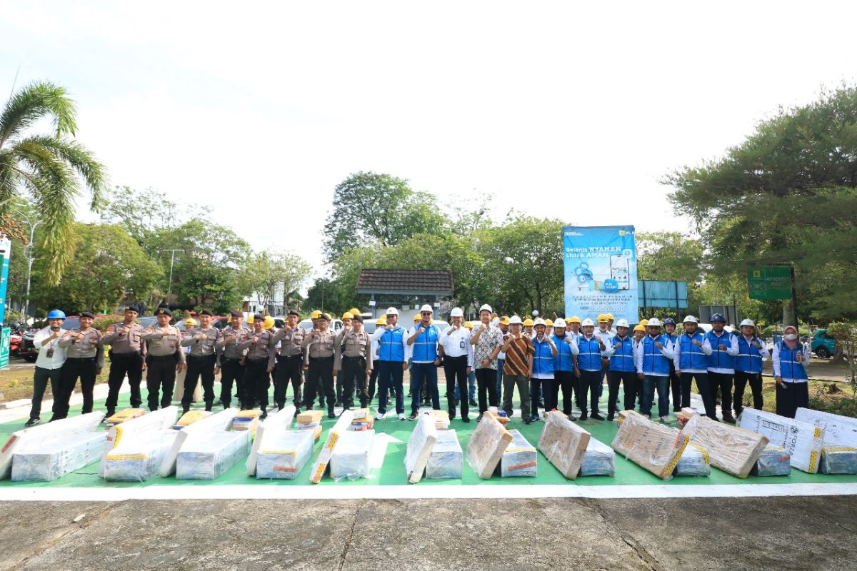 Tingkatkan mutu pelayanan, PLN gelar pasukan peralatan kerja P2TL